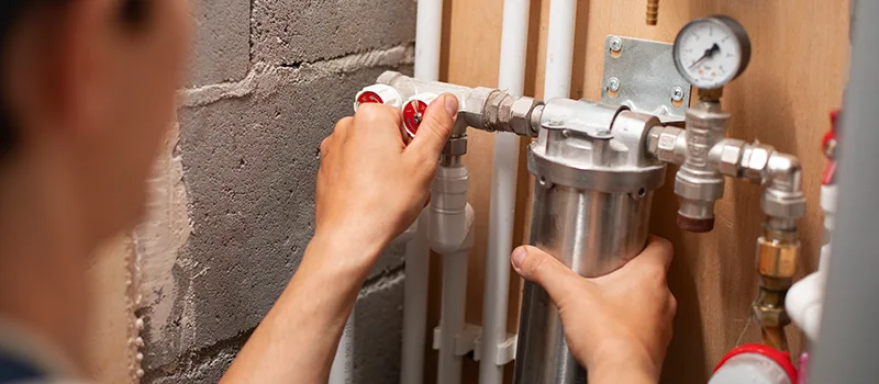 Plumbers to Fix Water Pressure Issues in House in Richmond hill, Ontario